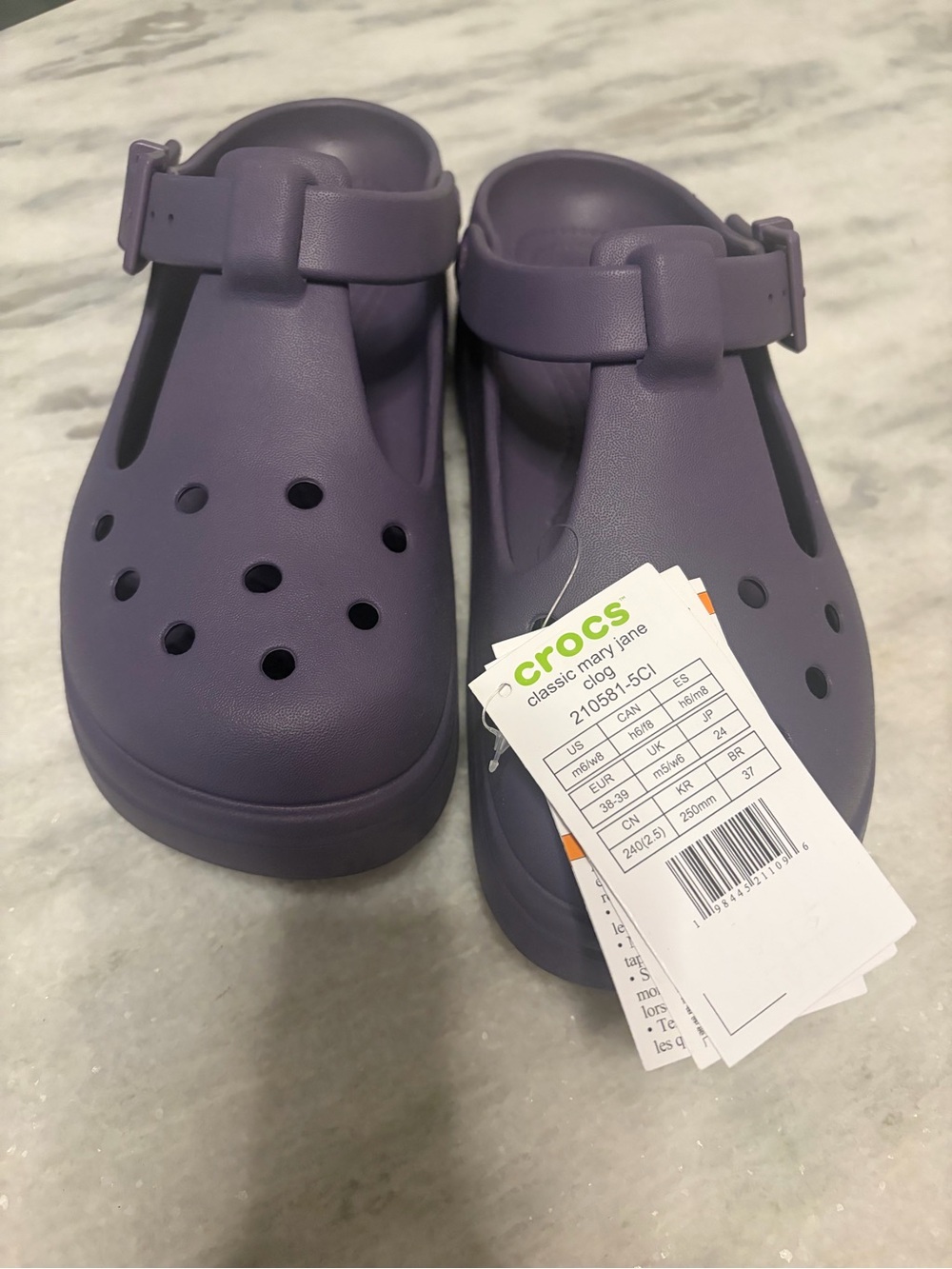 BNWT sz 8- CROCS Classic Mary Jane Clog in Lavender Purple “Nightshade”